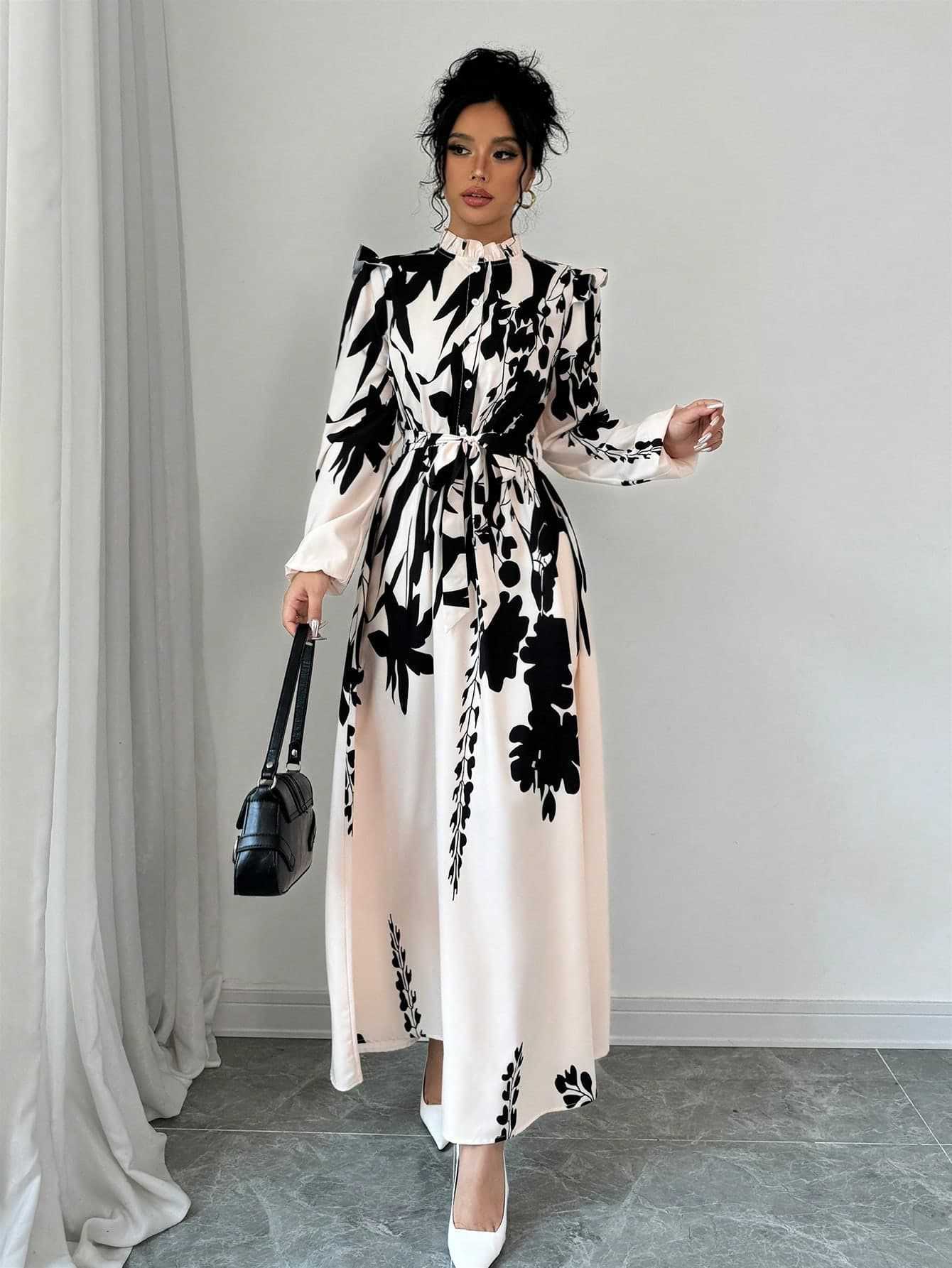 robe longue, élégante, motif floral, ceinture ajustable