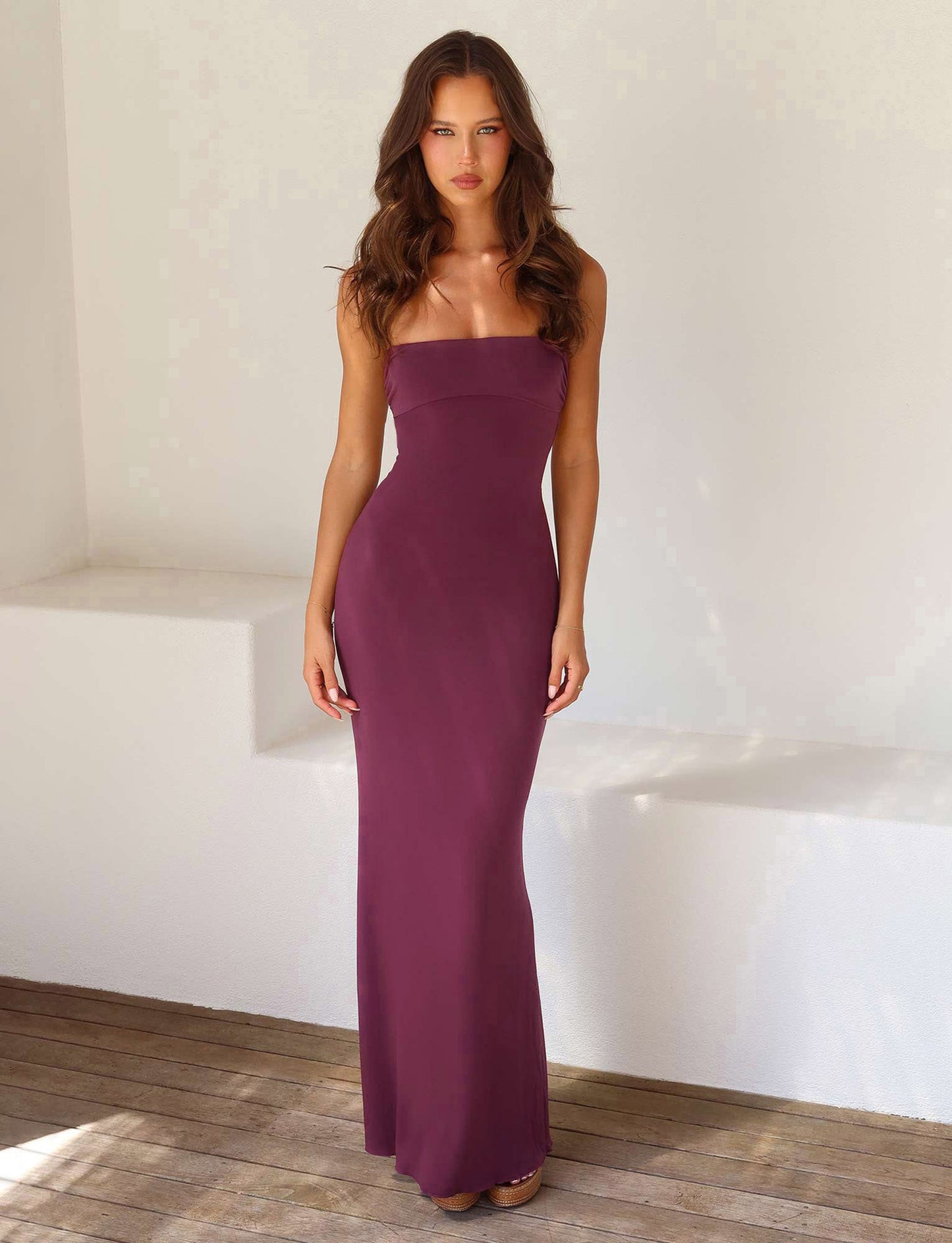 Robe Dos Nu Ajustée à Bretelles