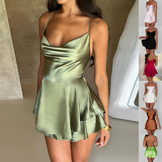 Mini-Robe Satinée Glamour à Lacets