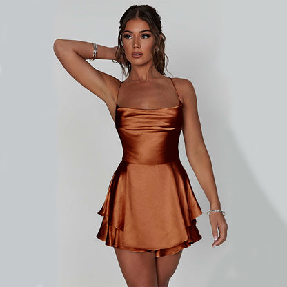 Mini-Robe Satinée Glamour à Lacets