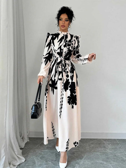 robe longue, élégante, motif floral, ceinture ajustable