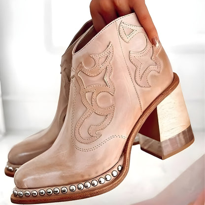 Bottines western élégantes au style moderne