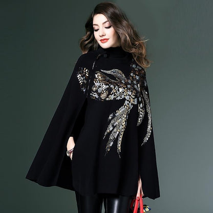 Cape élégante femme avec motif artistique et détails scintillants – Style chic et raffiné