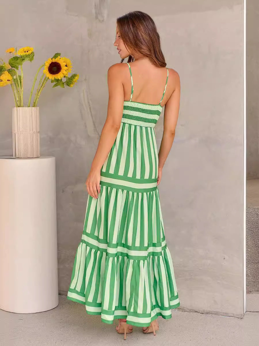 Robe Longue d'Été à Bretelles – Rayures & Évasion
