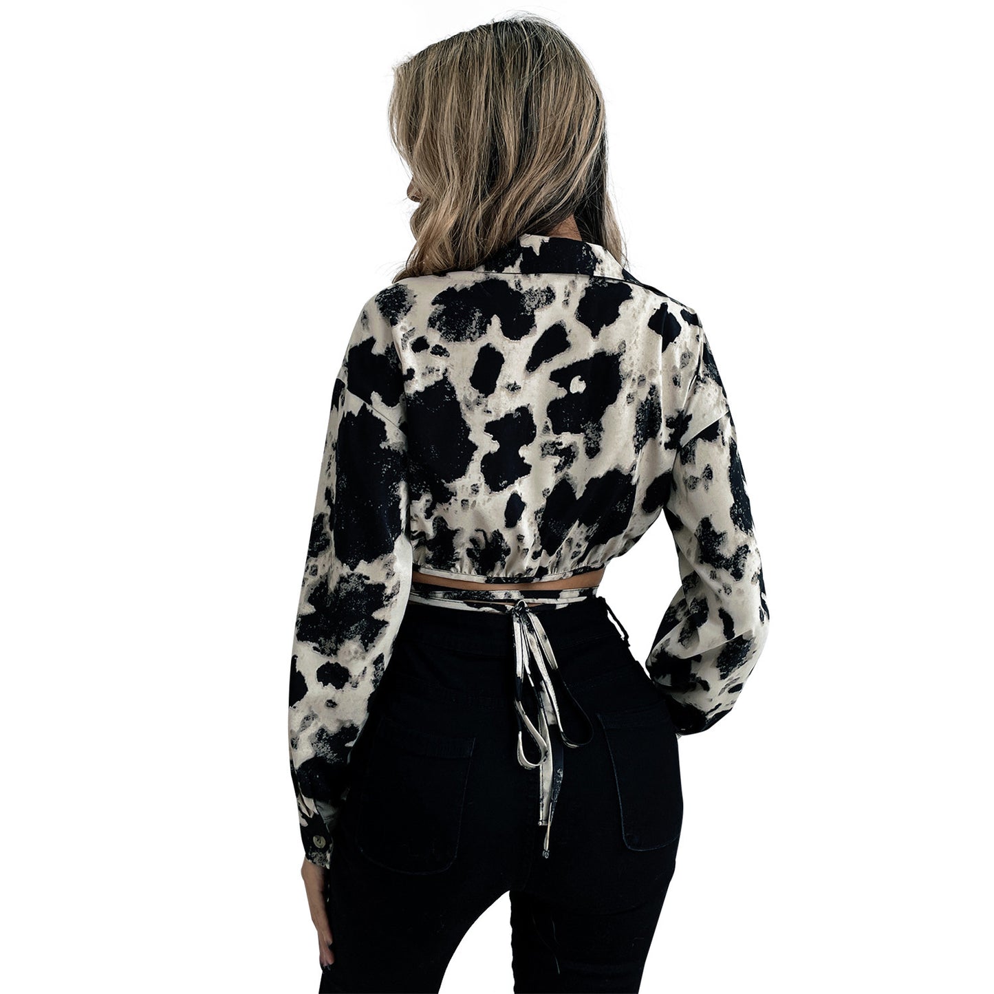"Chemise élégante à nouer – Style moderne et audacieux"